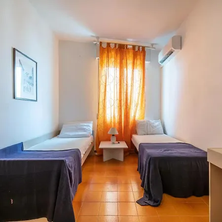 Ca' Della Seta - Calamenhir Calasetta